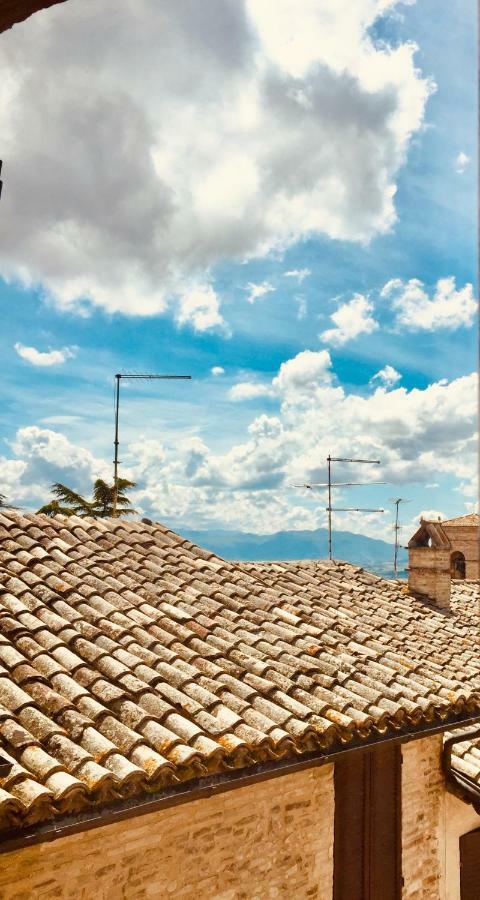 Vicolo Fabbri Appartamenti Montefalco Exterior foto