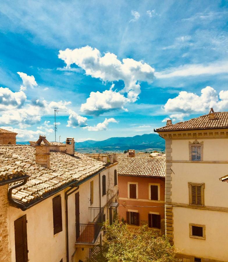 Vicolo Fabbri Appartamenti Montefalco Exterior foto